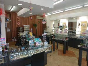 エンドーの店内
