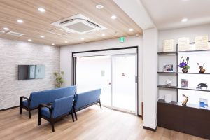 エイドセンター補聴器 平野店の店内